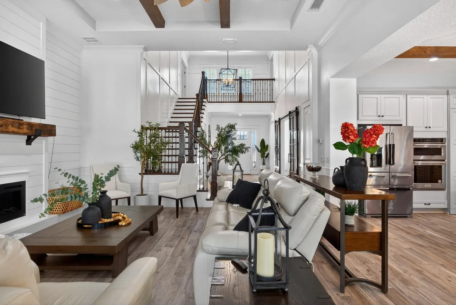 Luxury new-construction interior in St. Johns, FL. Real estate photography by Megapixeler